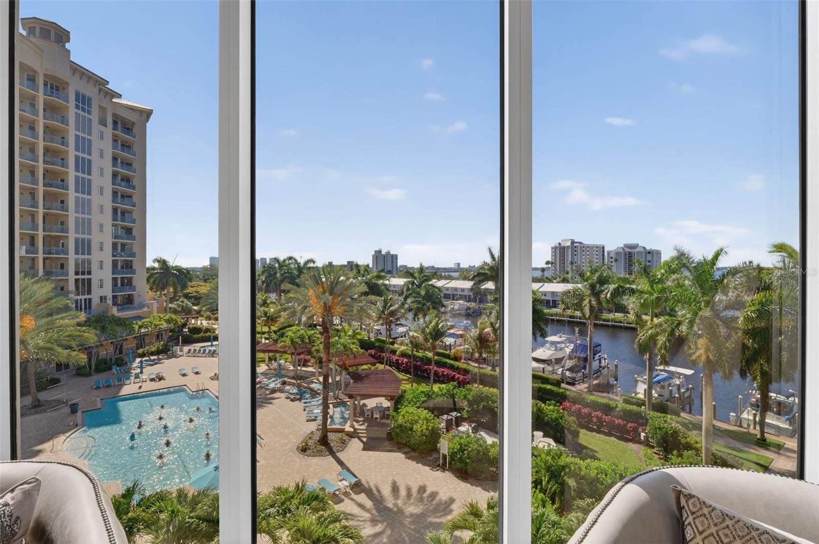 NORTH STAR YACHT CLUB - Residential