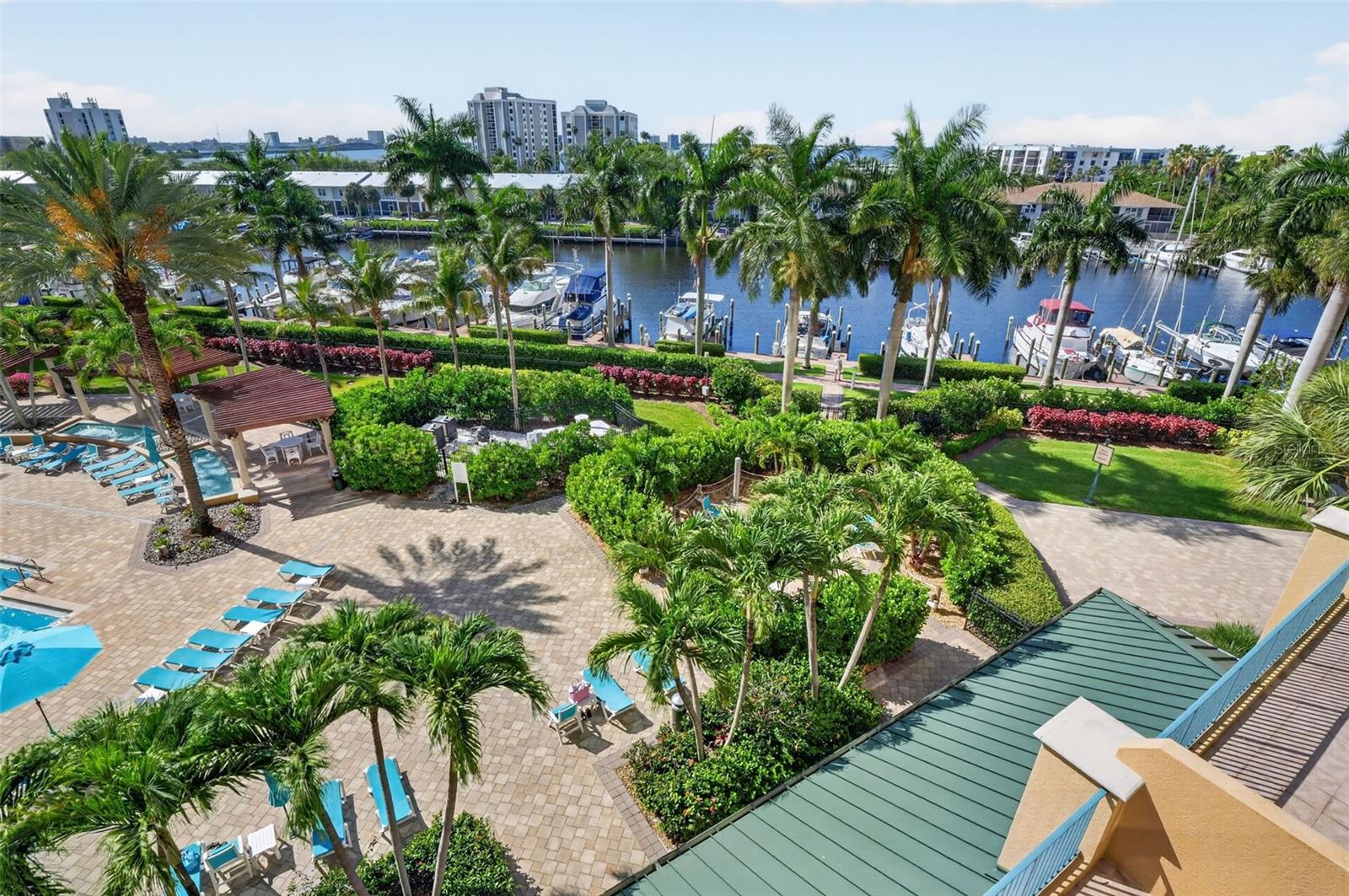 NORTH STAR YACHT CLUB - Residential