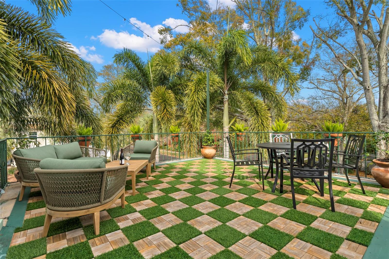 SNELL & HAMLETTS NORTH SHORE ADD - Residential