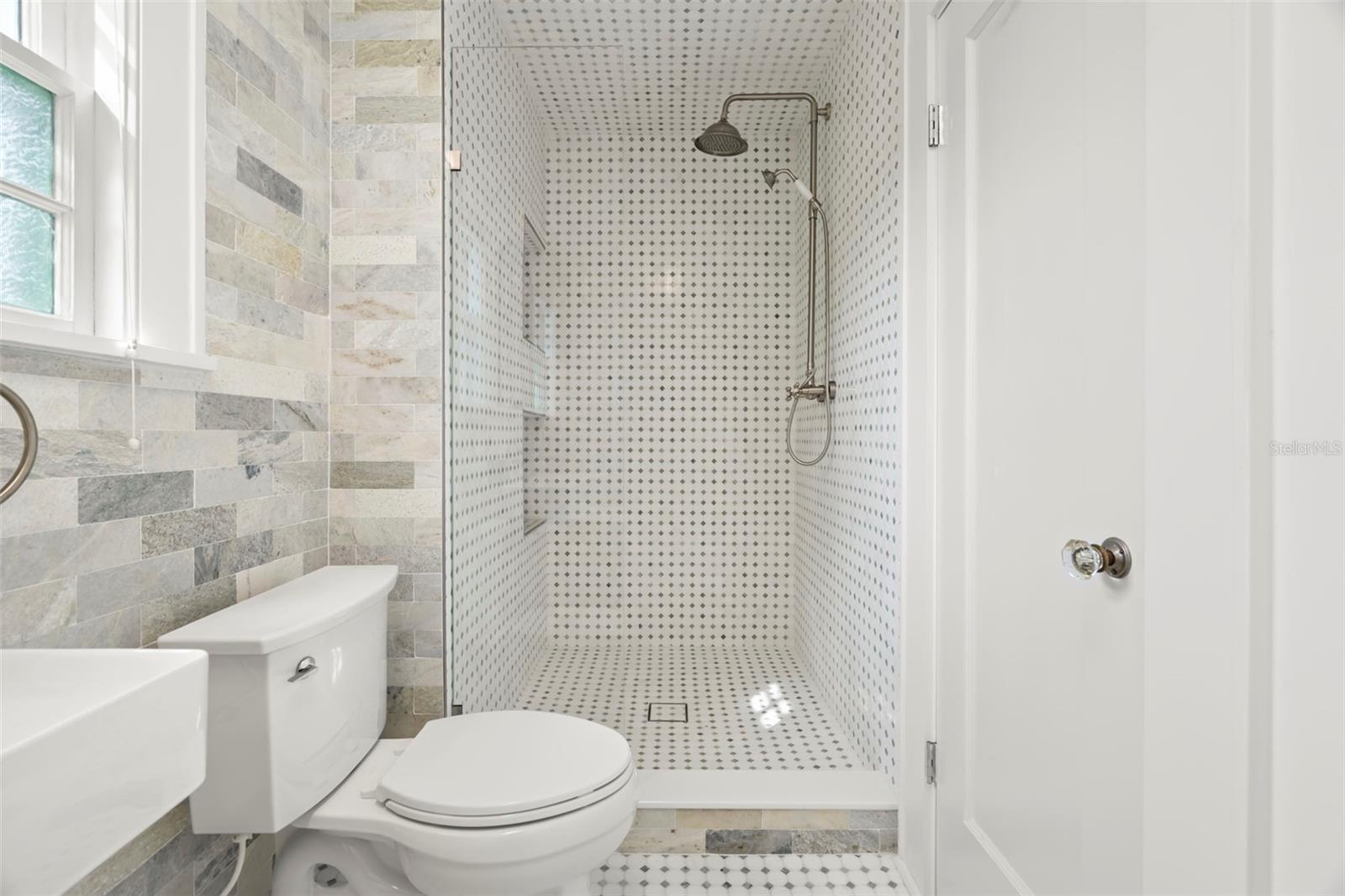 SNELL & HAMLETTS NORTH SHORE ADD - Residential