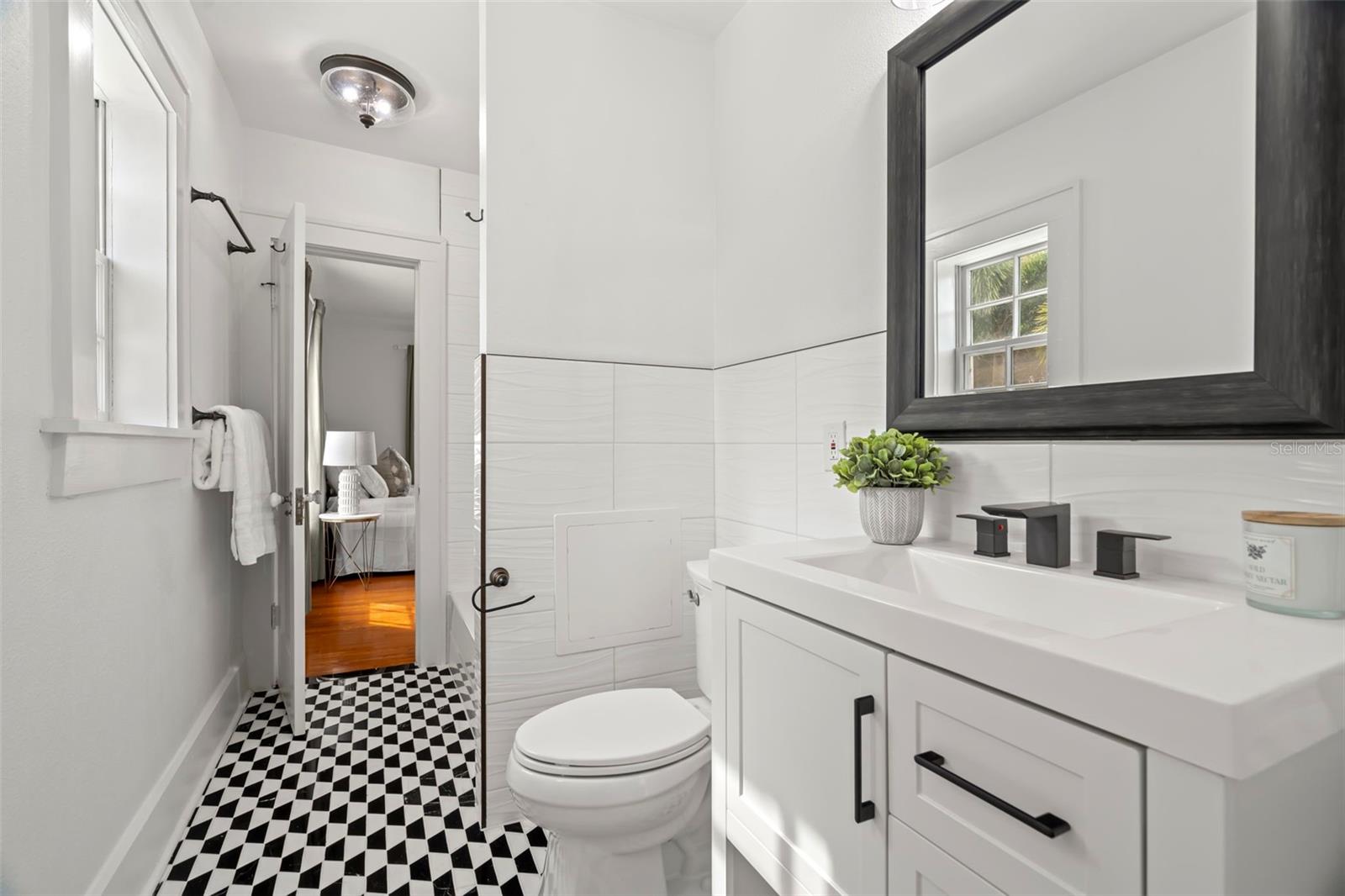 SNELL & HAMLETTS NORTH SHORE ADD - Residential