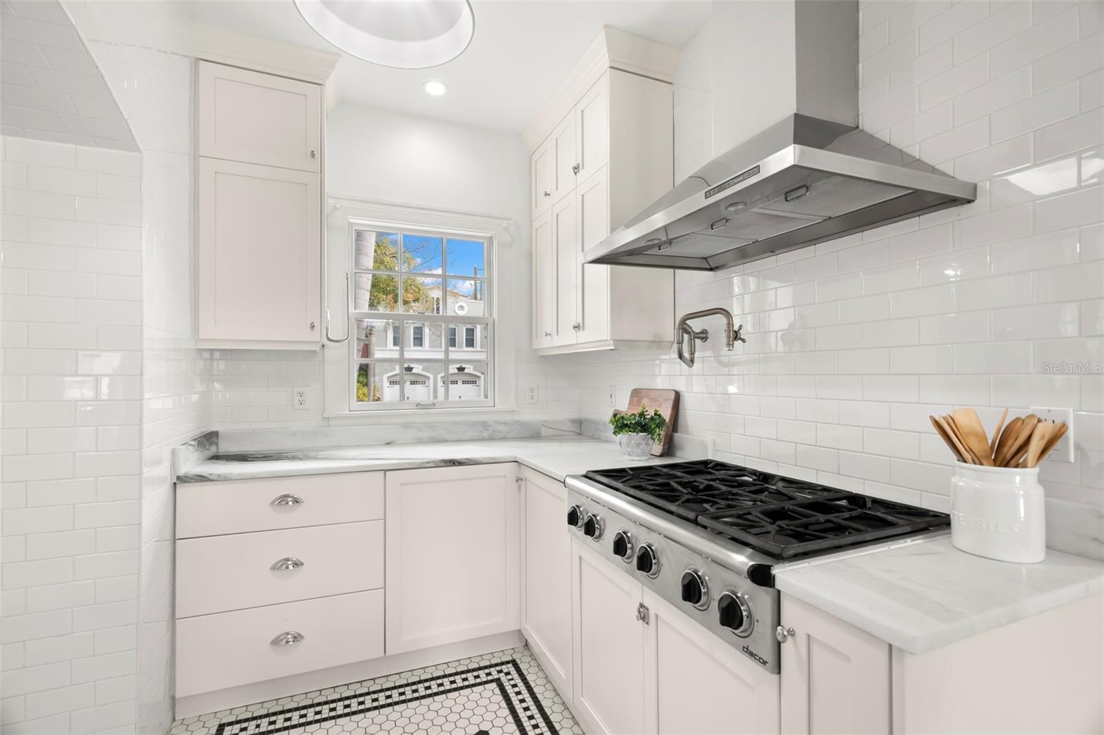 SNELL & HAMLETTS NORTH SHORE ADD - Residential