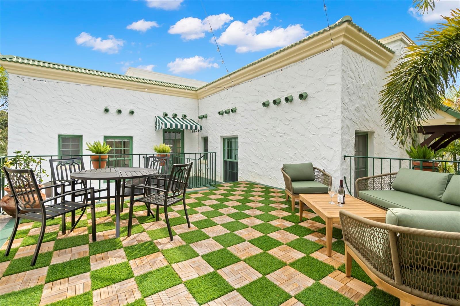 SNELL & HAMLETTS NORTH SHORE ADD - Residential