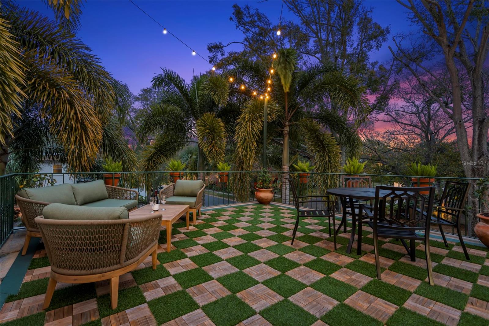 SNELL & HAMLETTS NORTH SHORE ADD - Residential