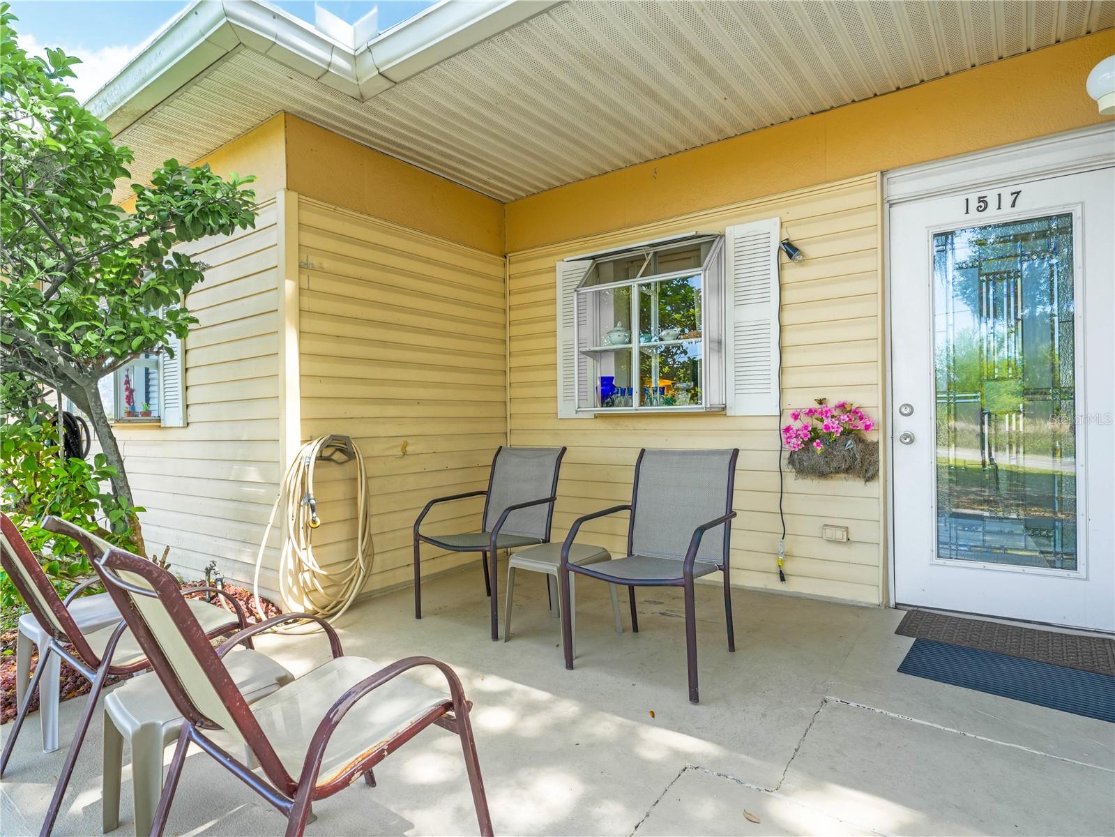 LAKESHORE CLUB - Residential