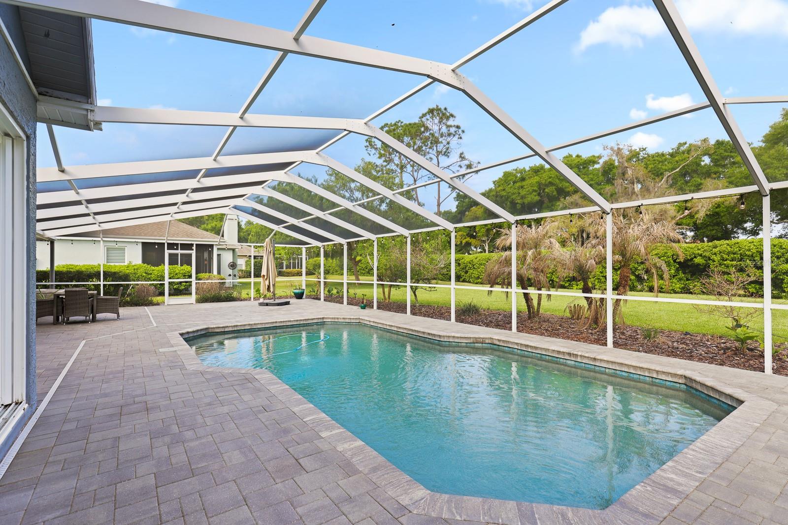 RIVER HILLS COUNTRY CLUB PARCE - Residential