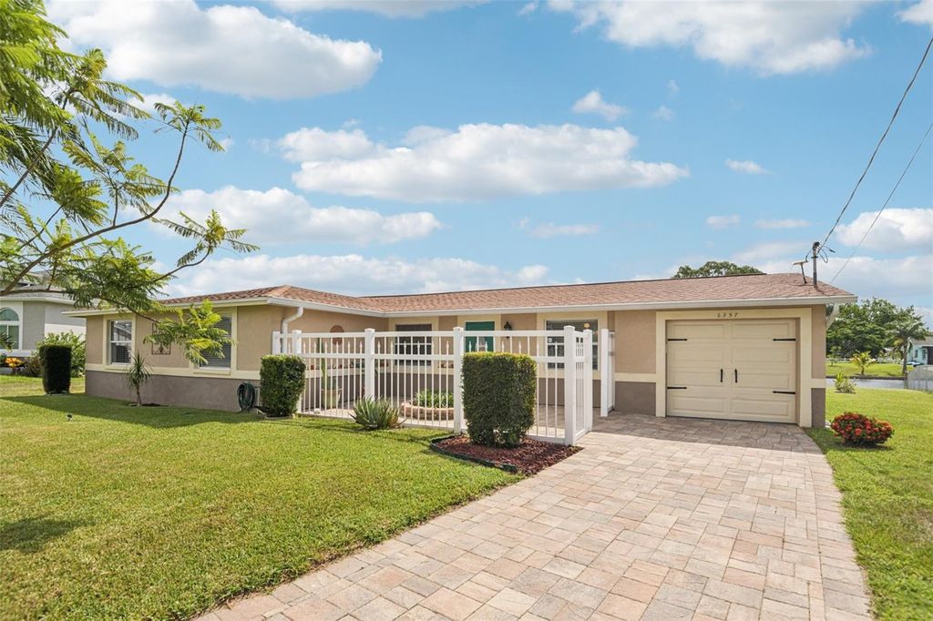 Photo of 6357 Spanish Main Drive, Apollo Beach, FL 33572 (MLS # TB8368350)