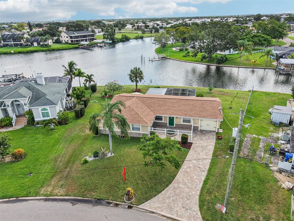 Photo of 6357 Spanish Main Drive, Apollo Beach, FL 33572 (MLS # TB8368350)