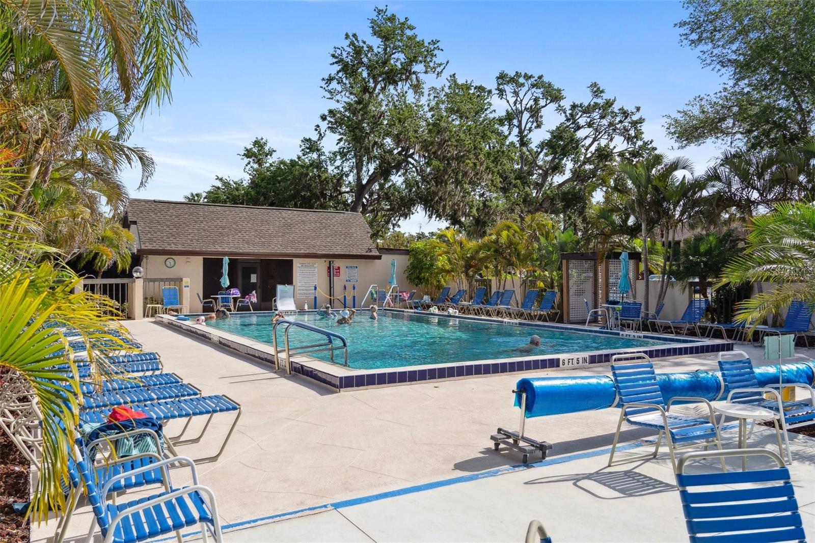 OAKS 03 - Residential