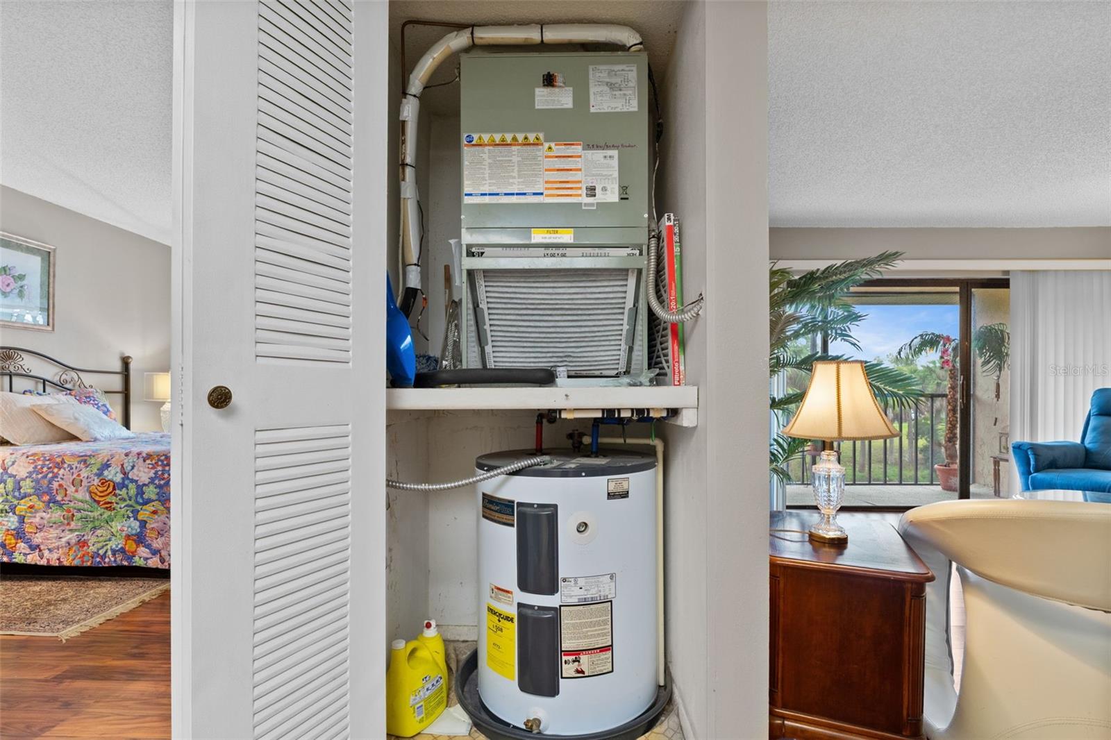 OAKS 03 - Residential