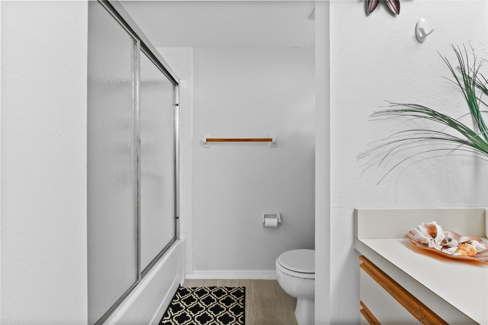 OAKS 03 - Residential