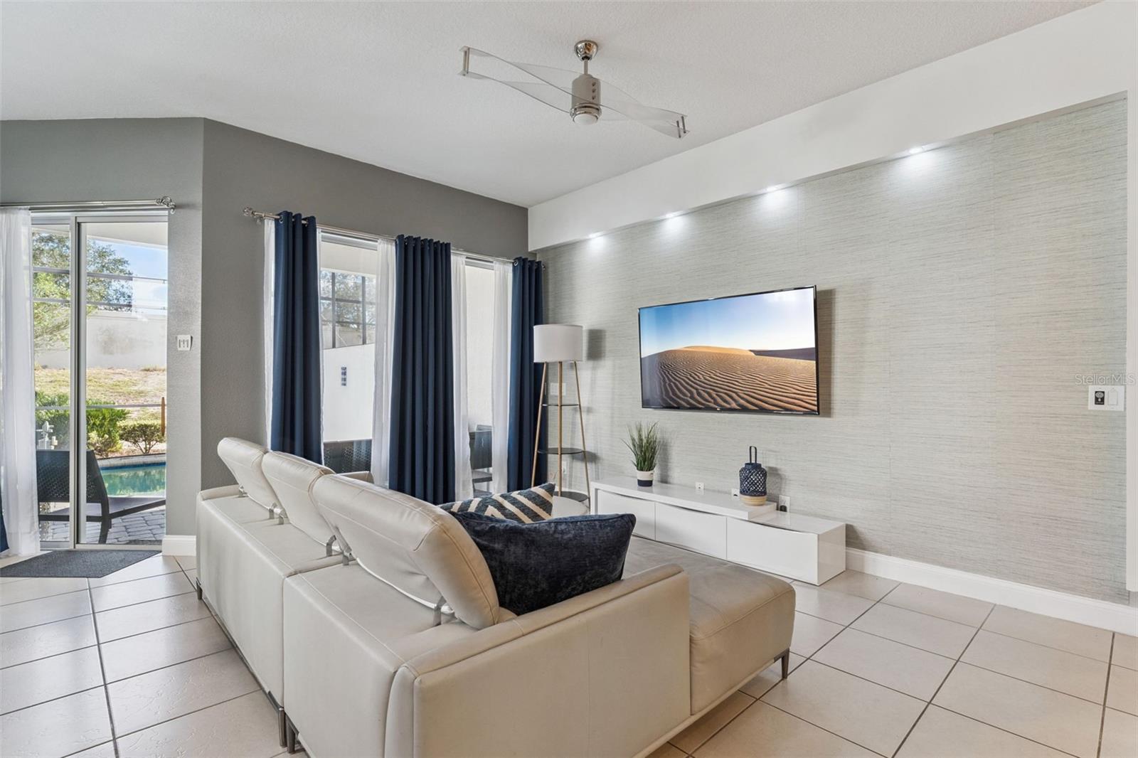 FESTIVAL PH 1 - Residential