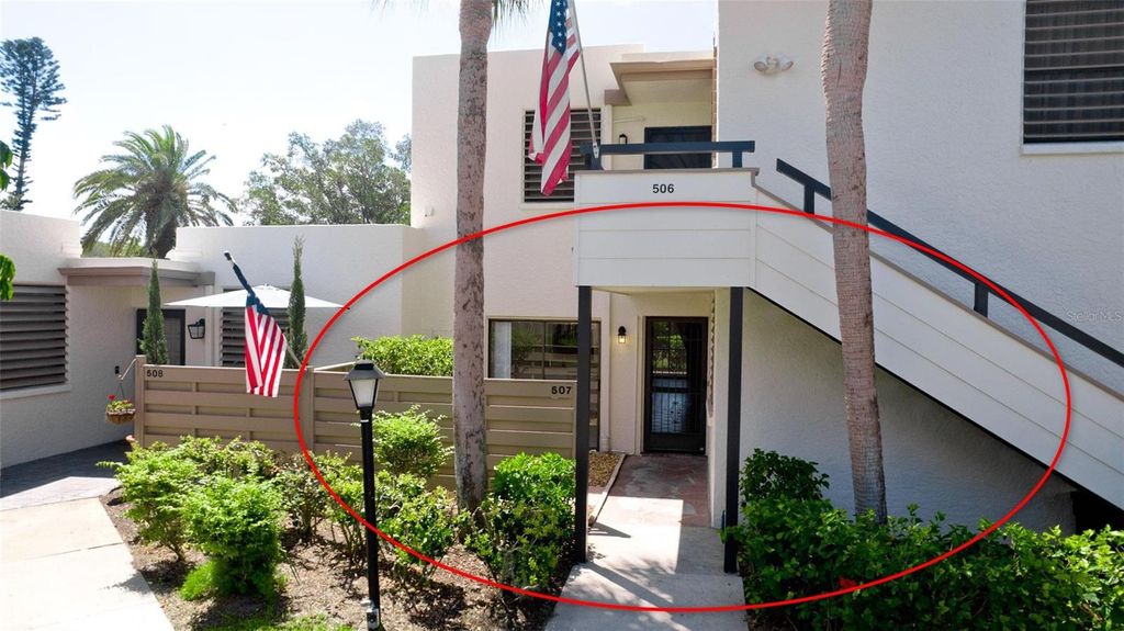Photo of 507 Lakeside Drive #507, Bradenton, FL 34210 (MLS # A4697167)