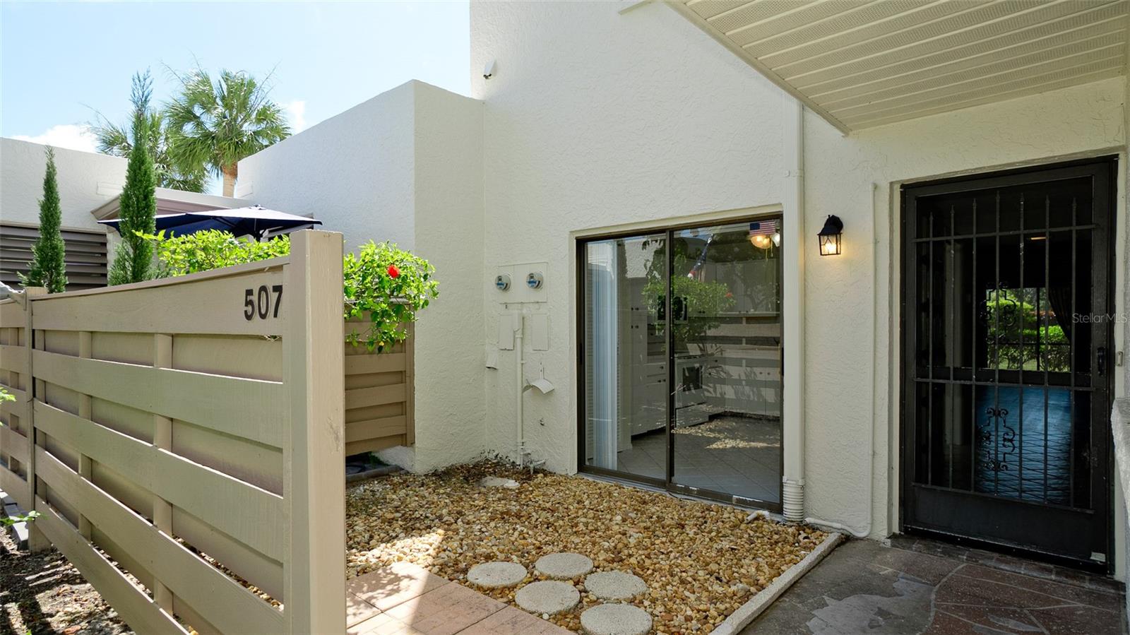 507 LAKESIDE DRIVE 507