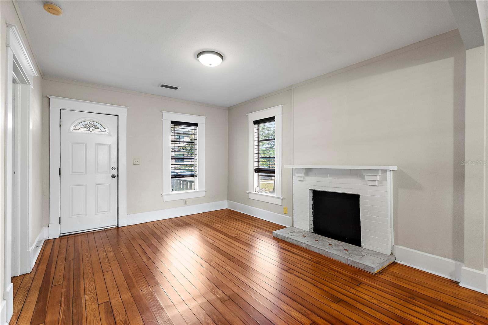 BOSWELLS J W SUB - Residential Income