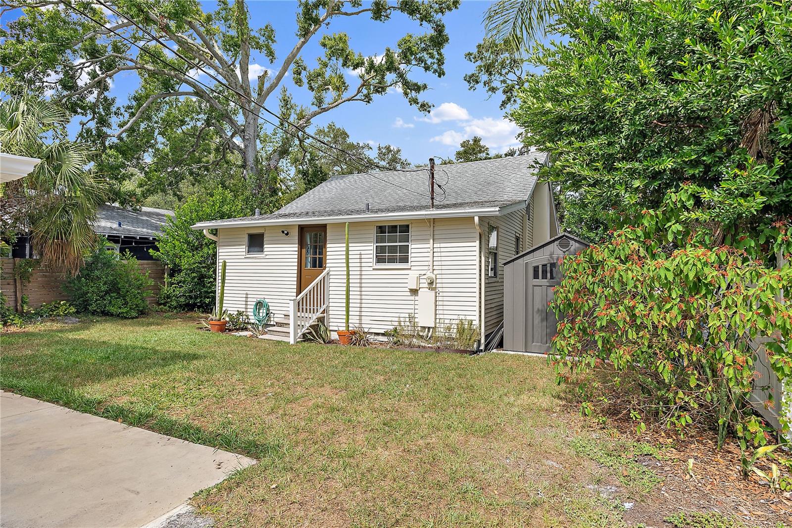 BOSWELLS J W SUB - Residential Income