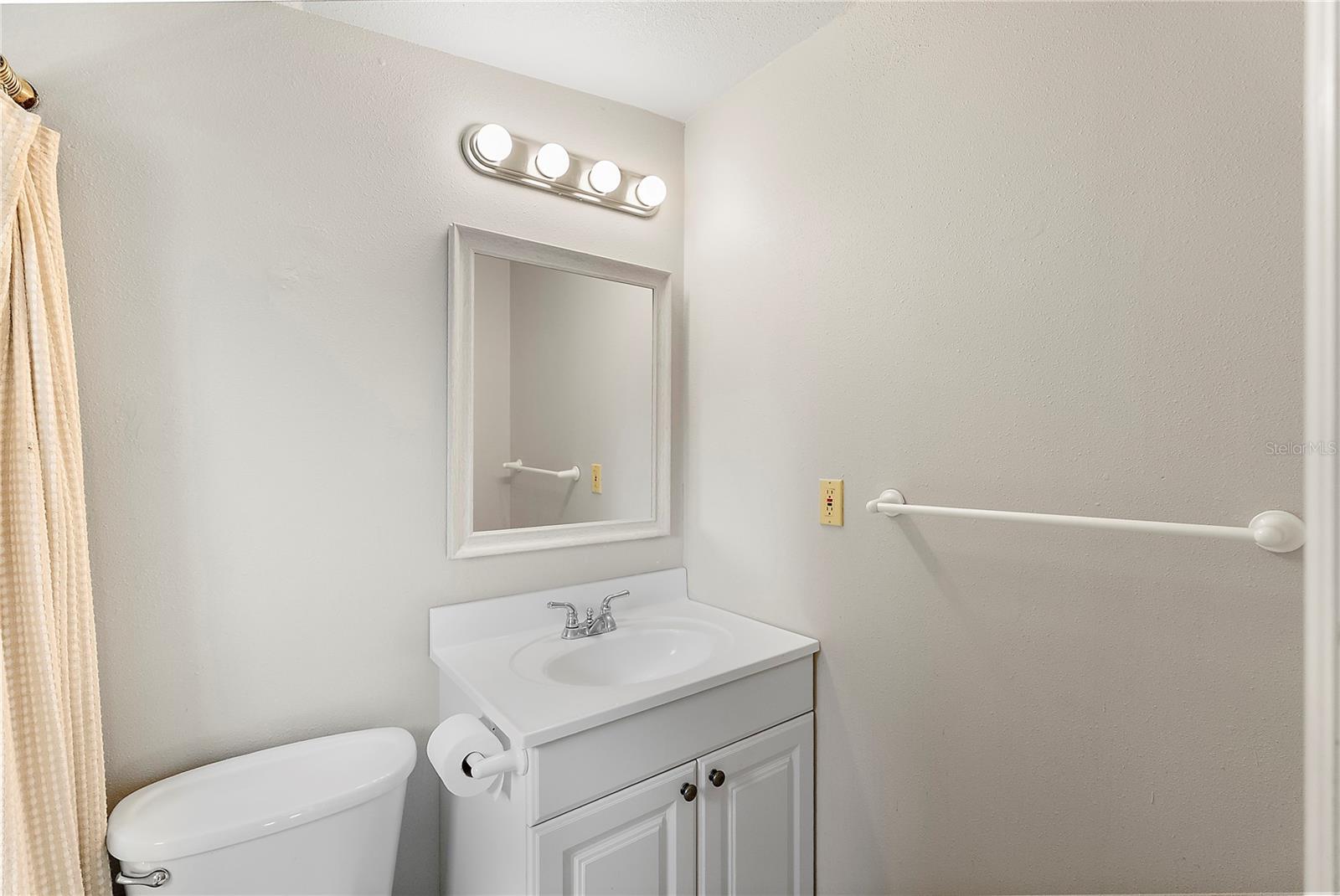 BOSWELLS J W SUB - Residential Income