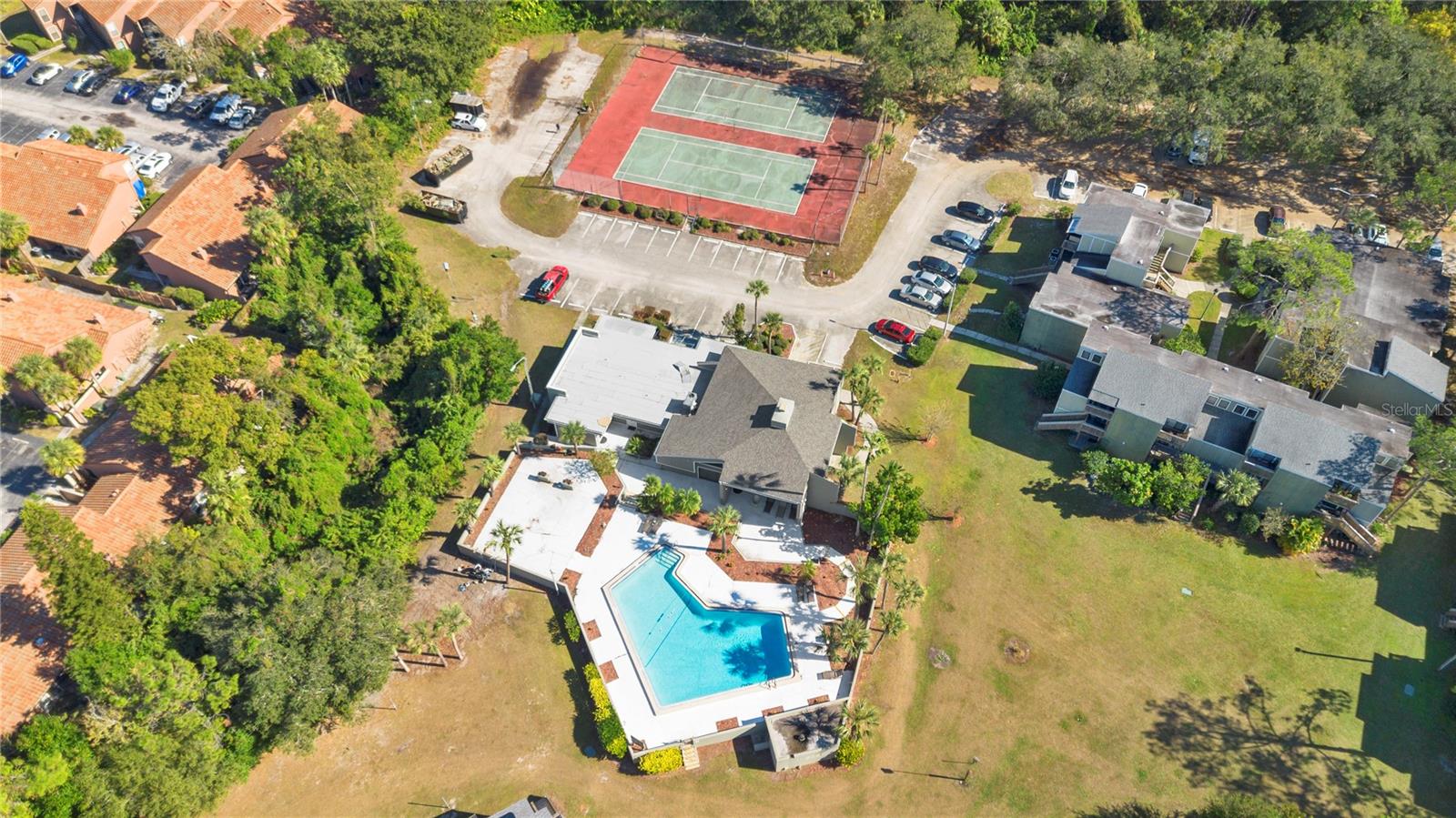 WINTER PARK WOODS CONDO - Residential