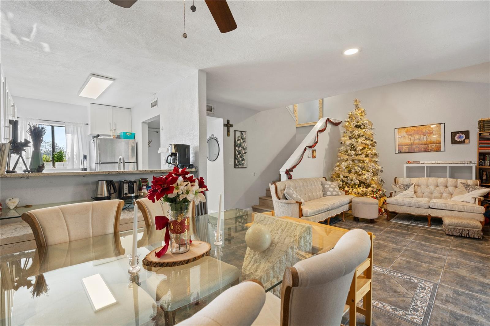 WINTER PARK WOODS CONDO - Residential