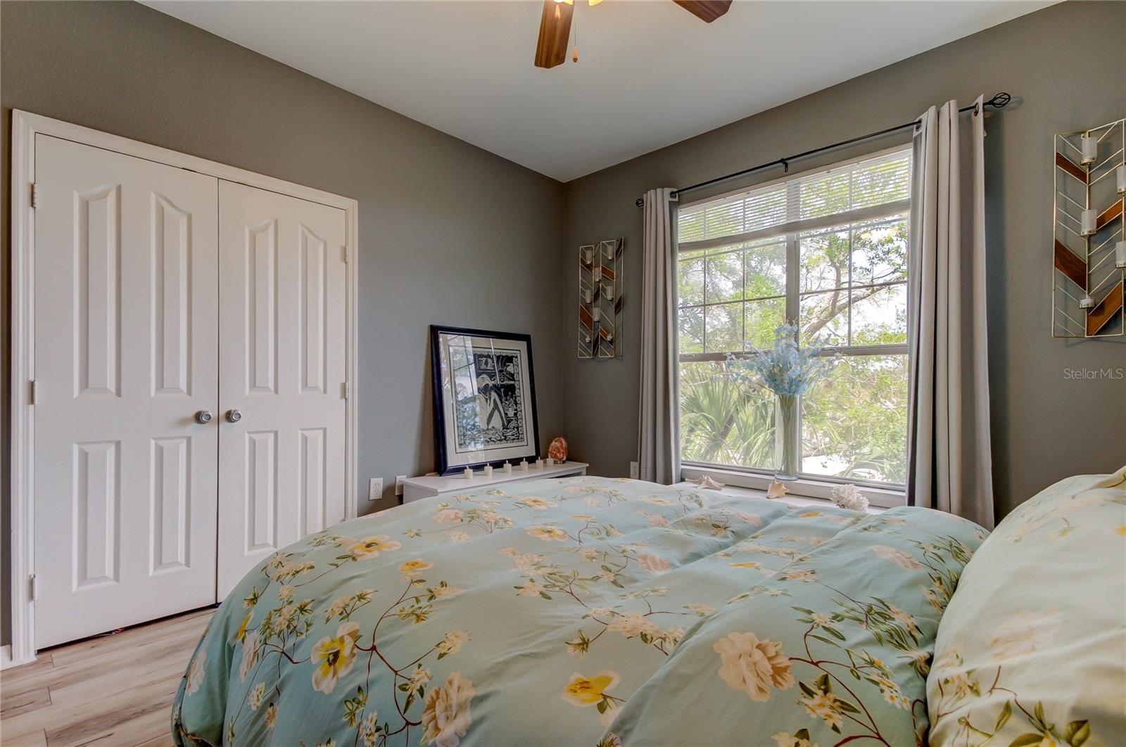 CULBREATH KEY BAYSIDE CONDOMIN - Residential