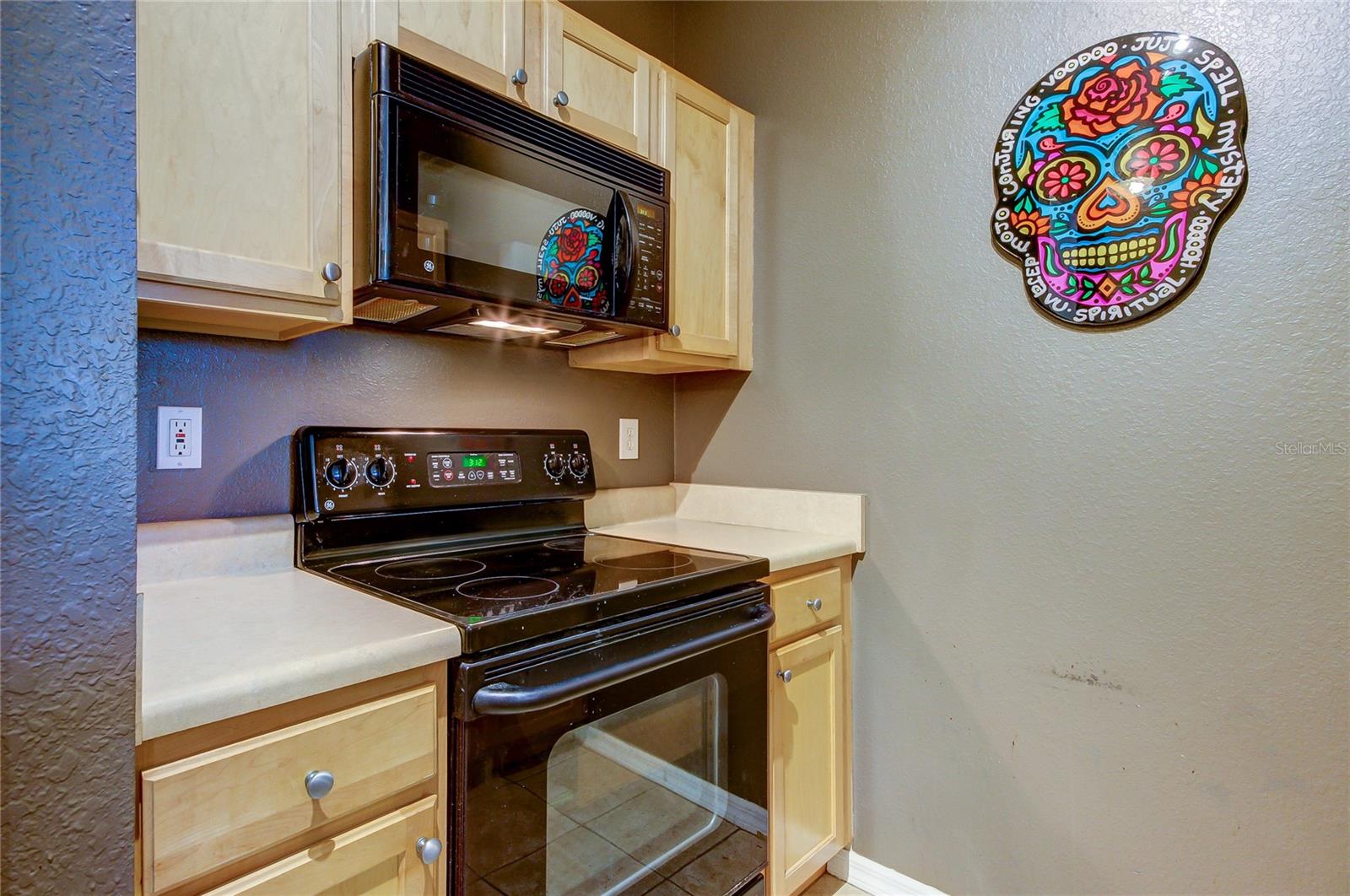 CULBREATH KEY BAYSIDE CONDOMIN - Residential