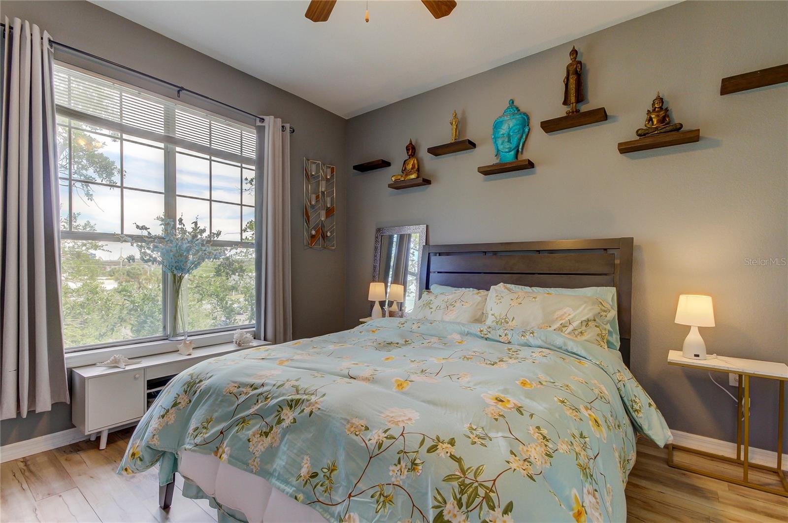 CULBREATH KEY BAYSIDE CONDOMIN - Residential