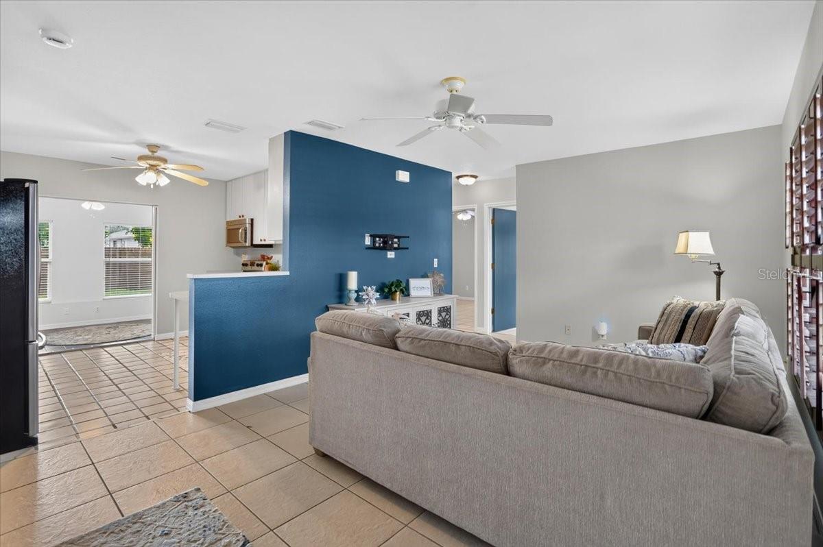 879 E SEMINOLE DRIVE