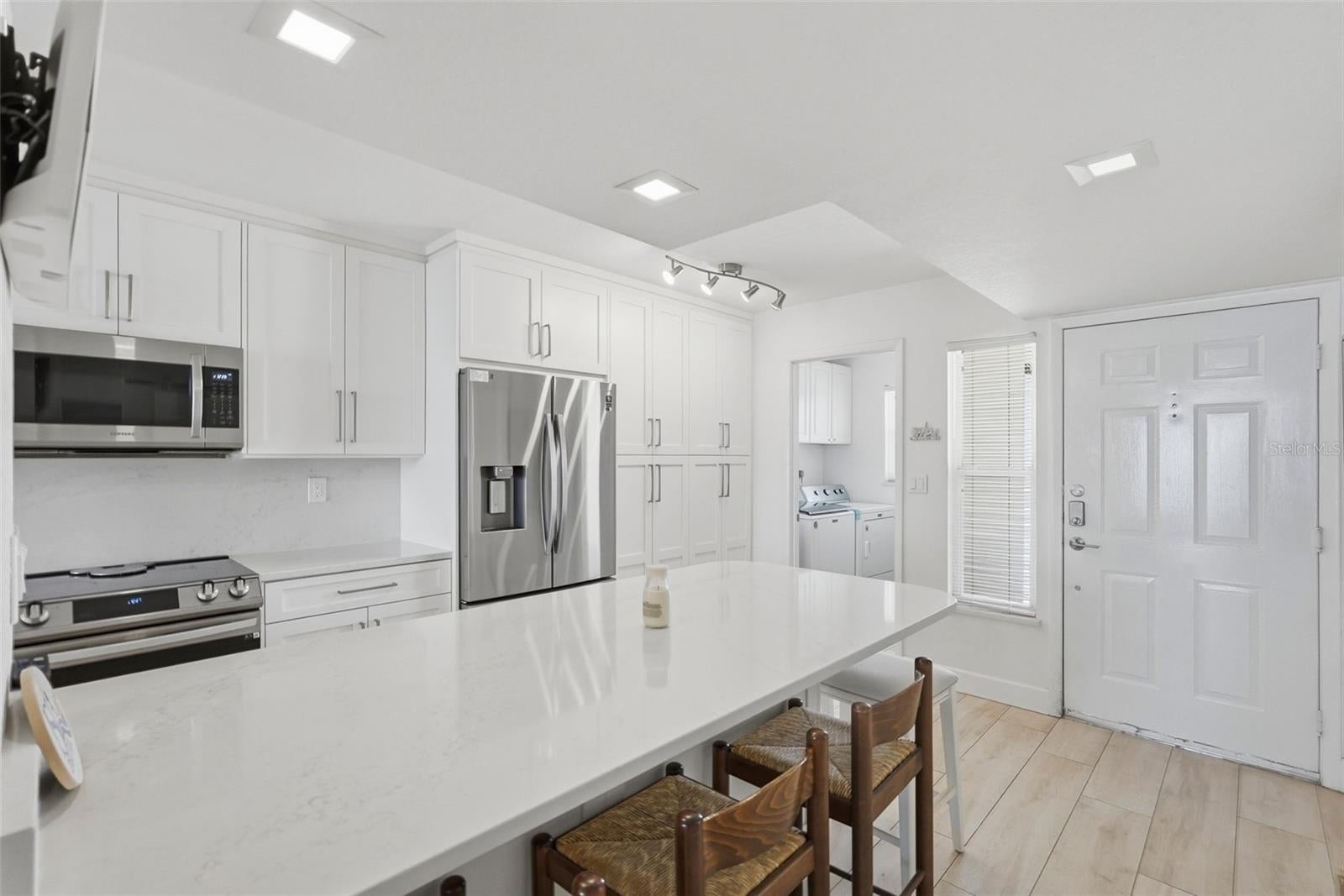 6081 BAHIA DEL MAR CIRCLE 251