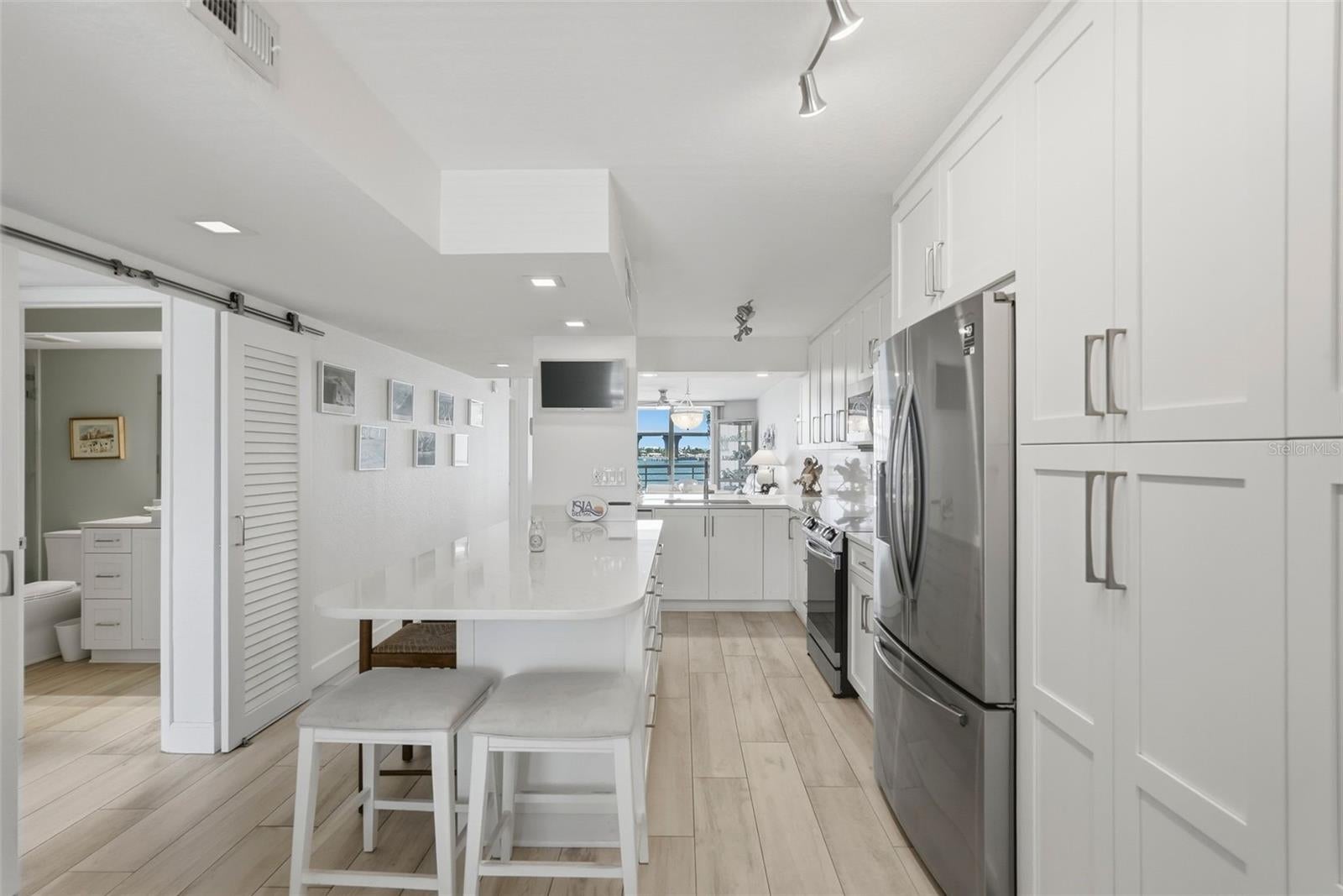 6081 BAHIA DEL MAR CIRCLE 251