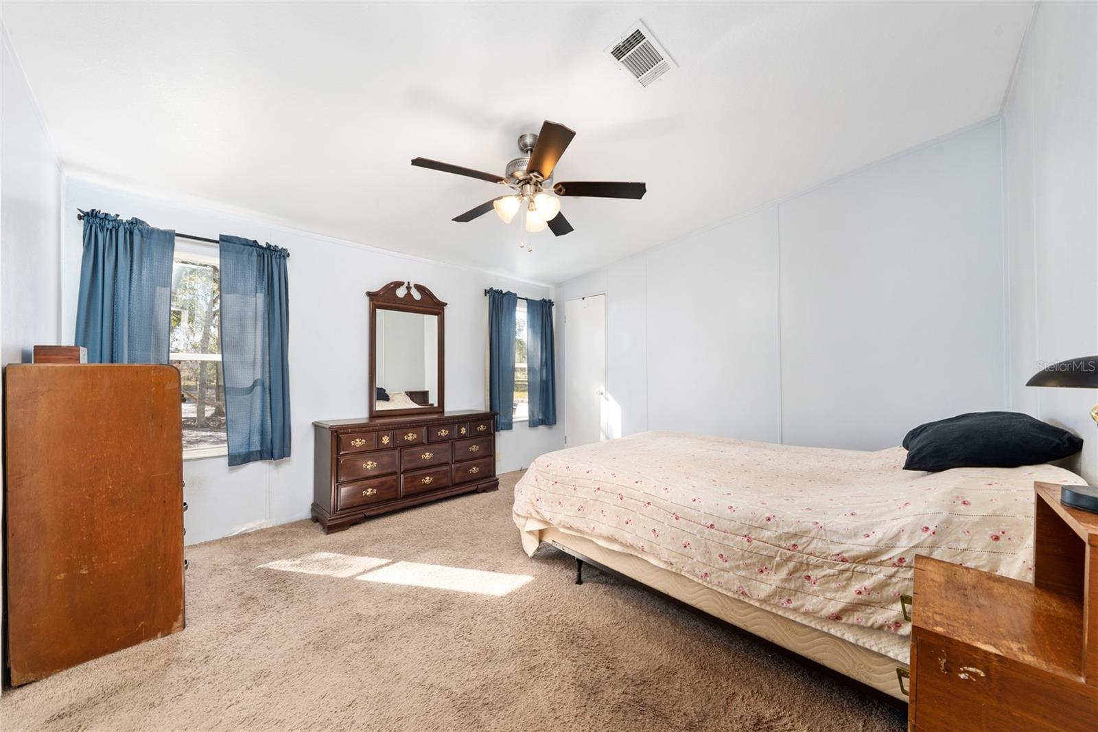 ACREAGE - Residential