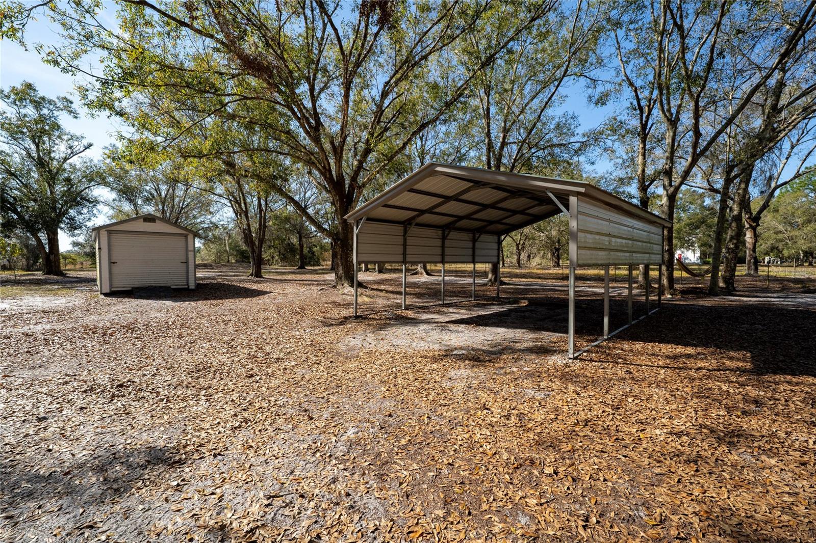 ACREAGE - Residential