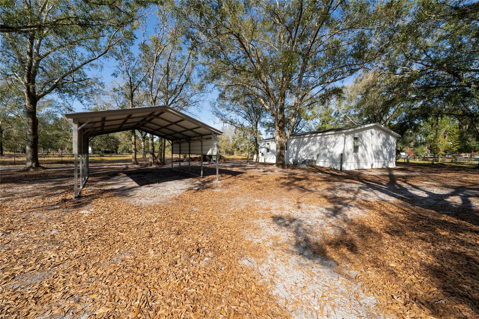 ACREAGE - Residential