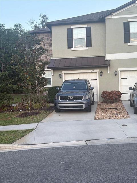 6942 RIPPLE POND LOOP ZEPHYRHILLS FL 33541