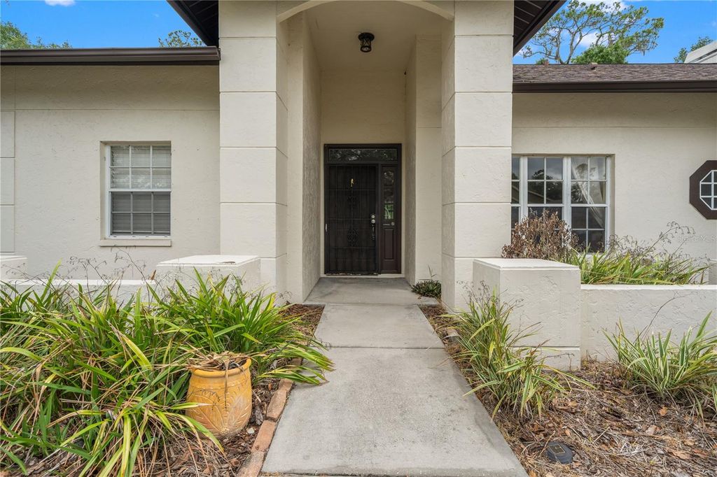 Photo of 3632 Cold Creek Drive, Valrico, FL 33596 (MLS # TB8497601)