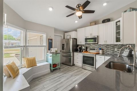 Tiny photo for 12401 Blue Heron Way, Leesburg, FL 34788 (MLS # G5109552)