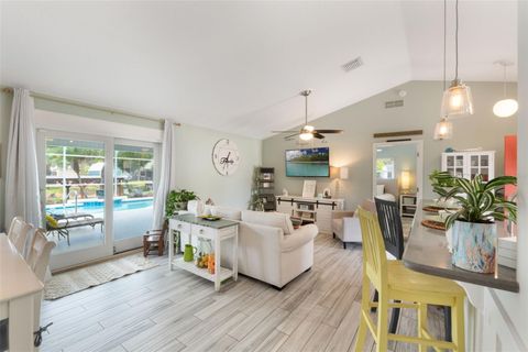 Tiny photo for 12401 Blue Heron Way, Leesburg, FL 34788 (MLS # G5109552)