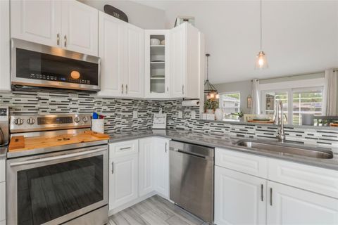 Tiny photo for 12401 Blue Heron Way, Leesburg, FL 34788 (MLS # G5109552)