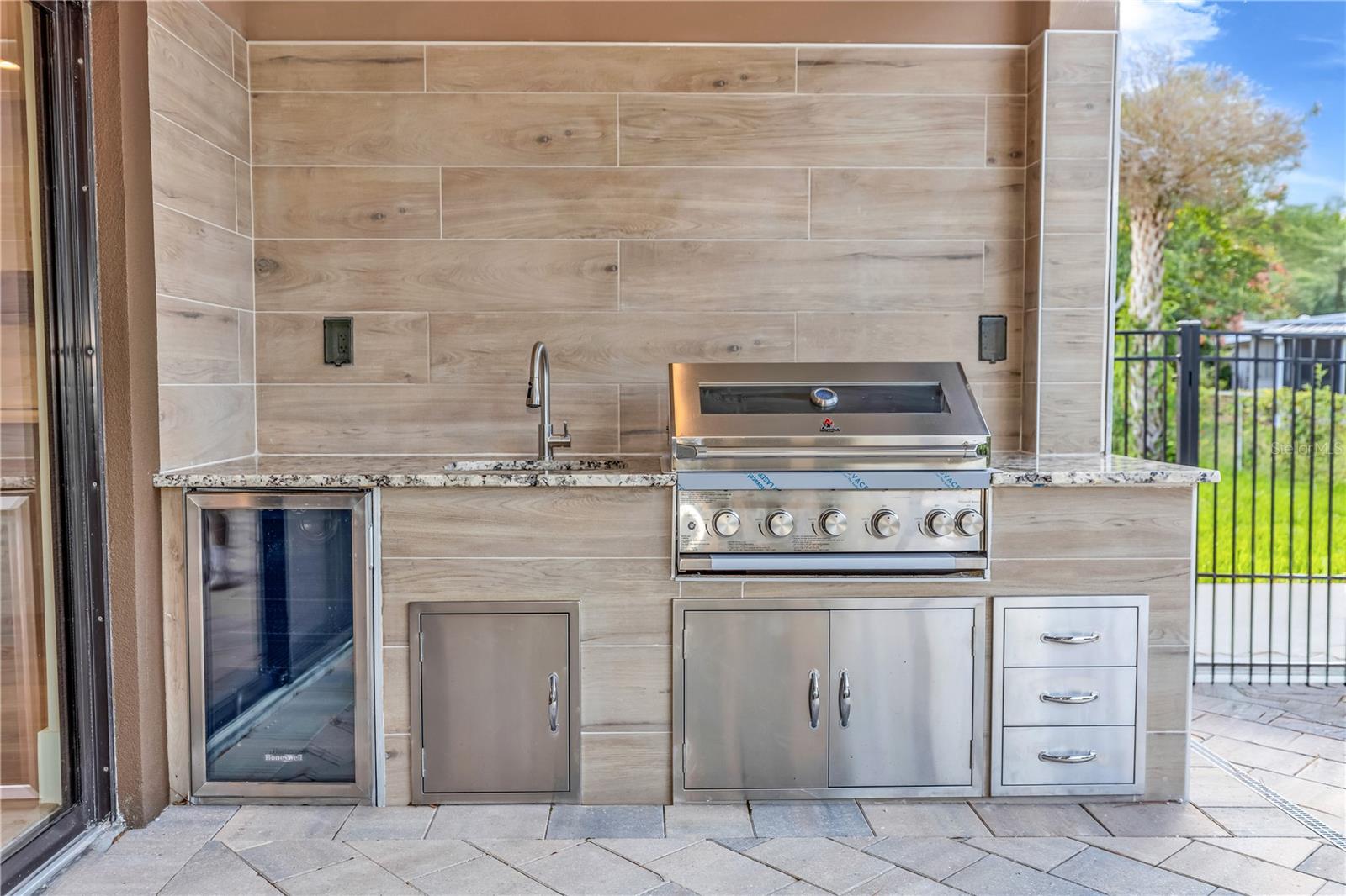 EASTGATE SUB - Residential