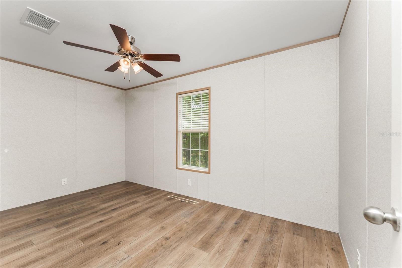 WILLISTON HLNDS - Residential