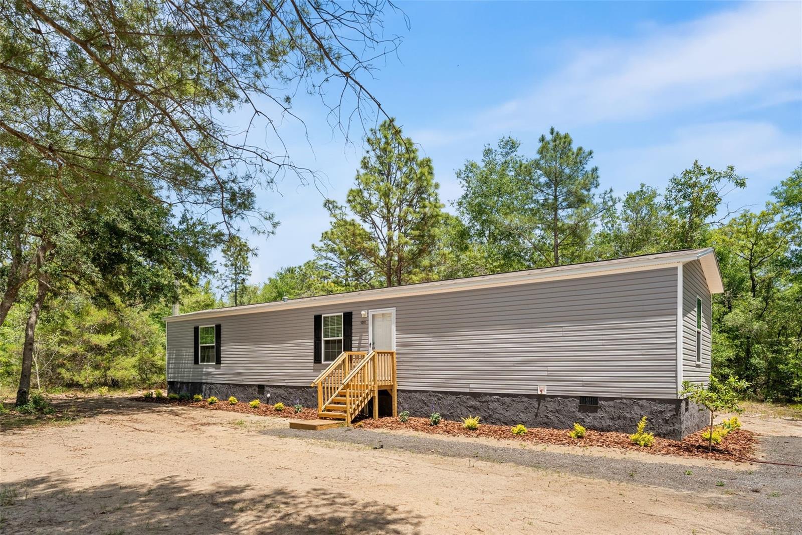 WILLISTON HLNDS - Residential