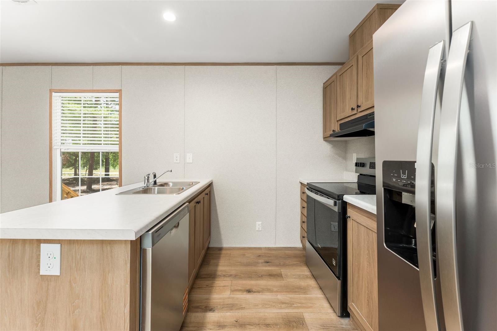 WILLISTON HLNDS - Residential