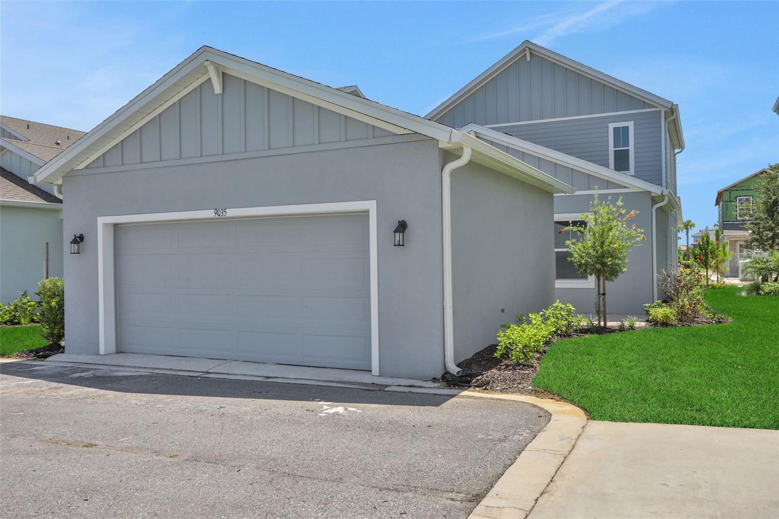 BUNGALOW WALK LAKEWOOD RANCH NEIGHBORHOOD - Residential