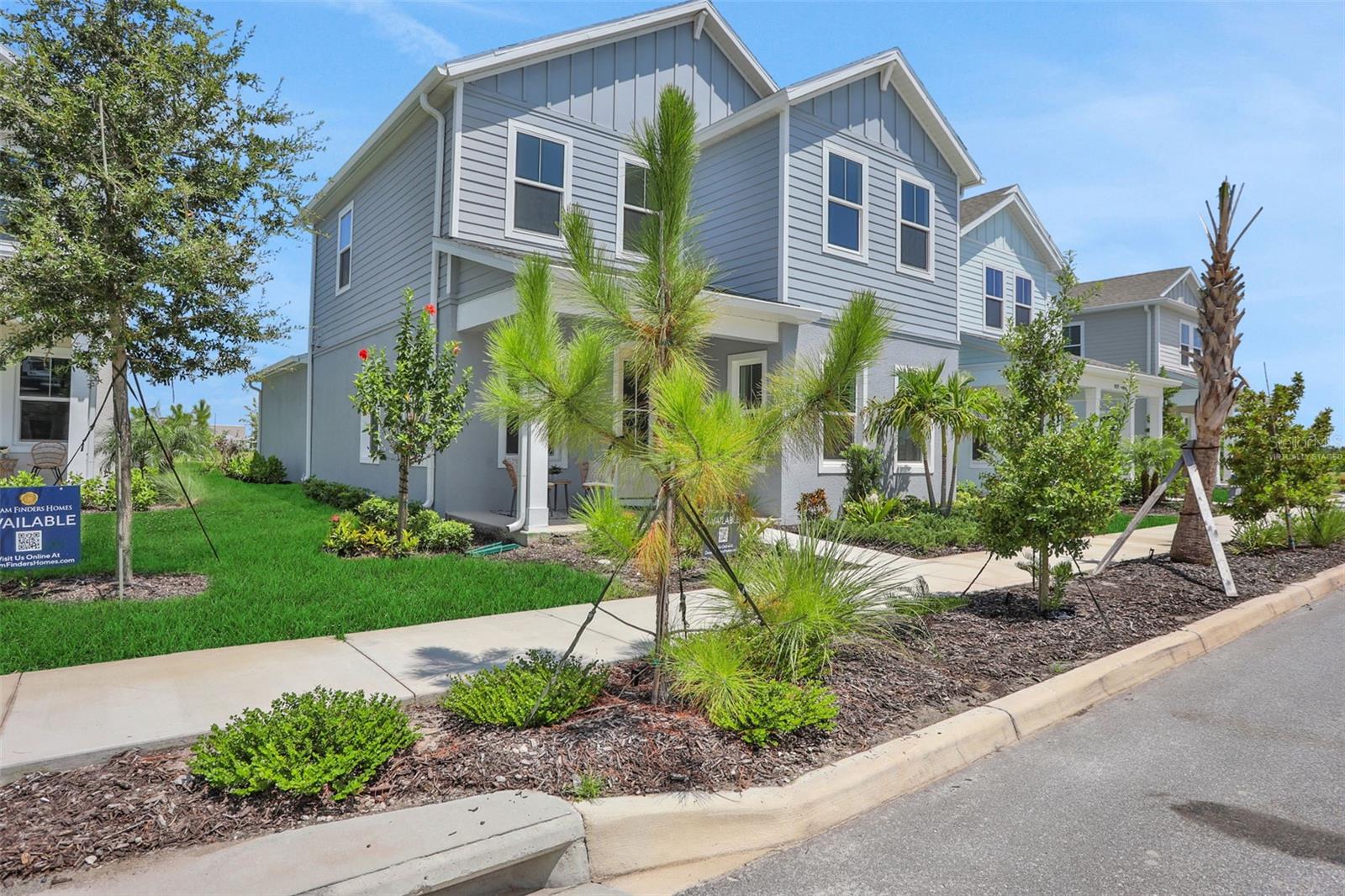 BUNGALOW WALK LAKEWOOD RANCH NEIGHBORHOOD - Residential