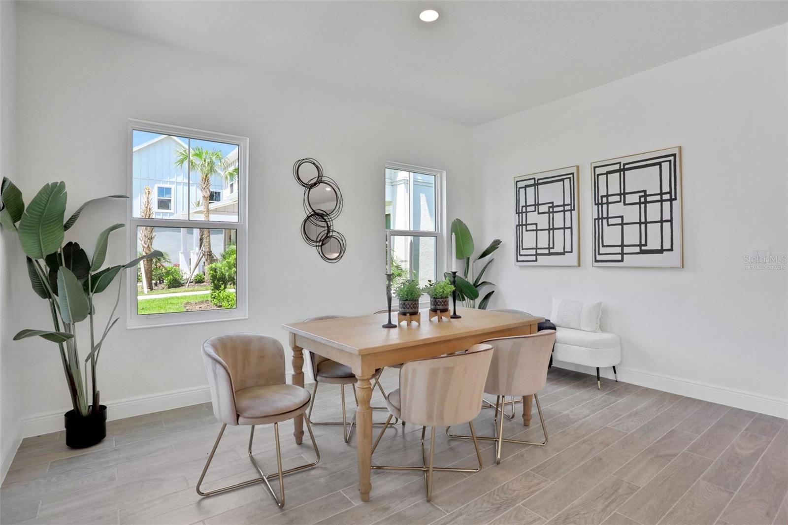 BUNGALOW WALK LAKEWOOD RANCH NEIGHBORHOOD - Residential