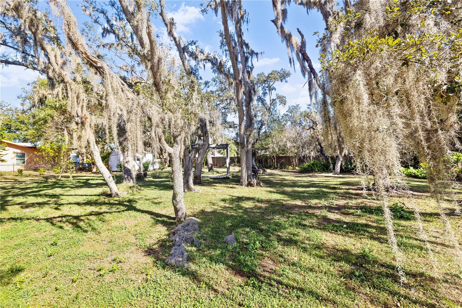 LAKE BERNADETTE GARDENS - Residential