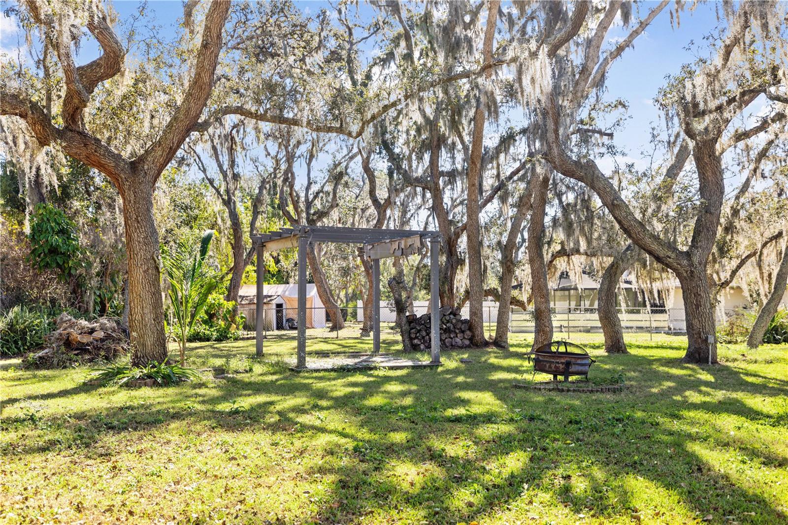 LAKE BERNADETTE GARDENS - Residential
