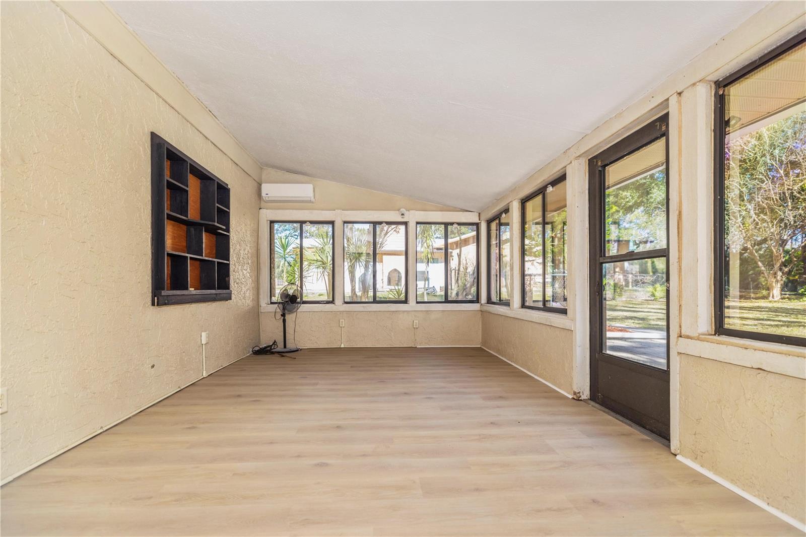 LAKE BERNADETTE GARDENS - Residential