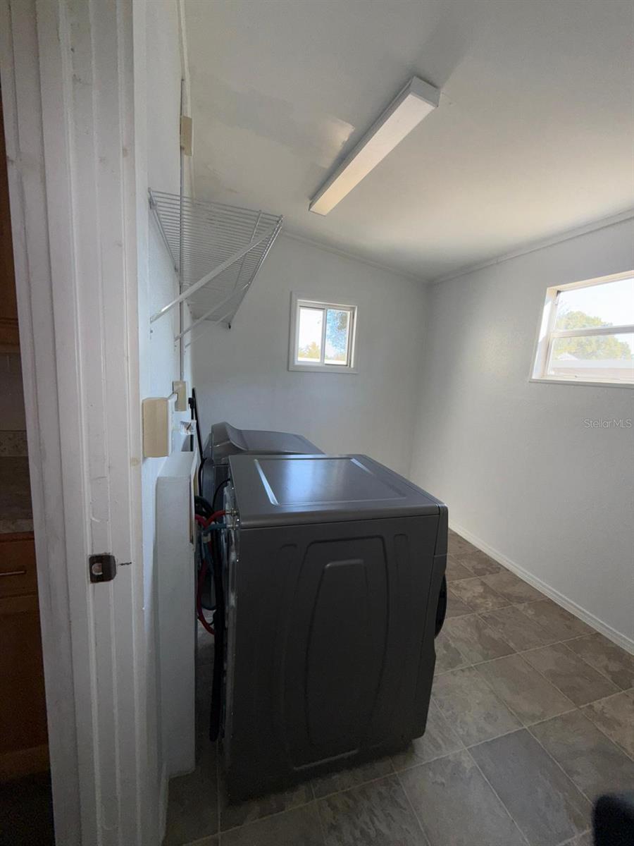 WEEKS D P RESUB - Residential