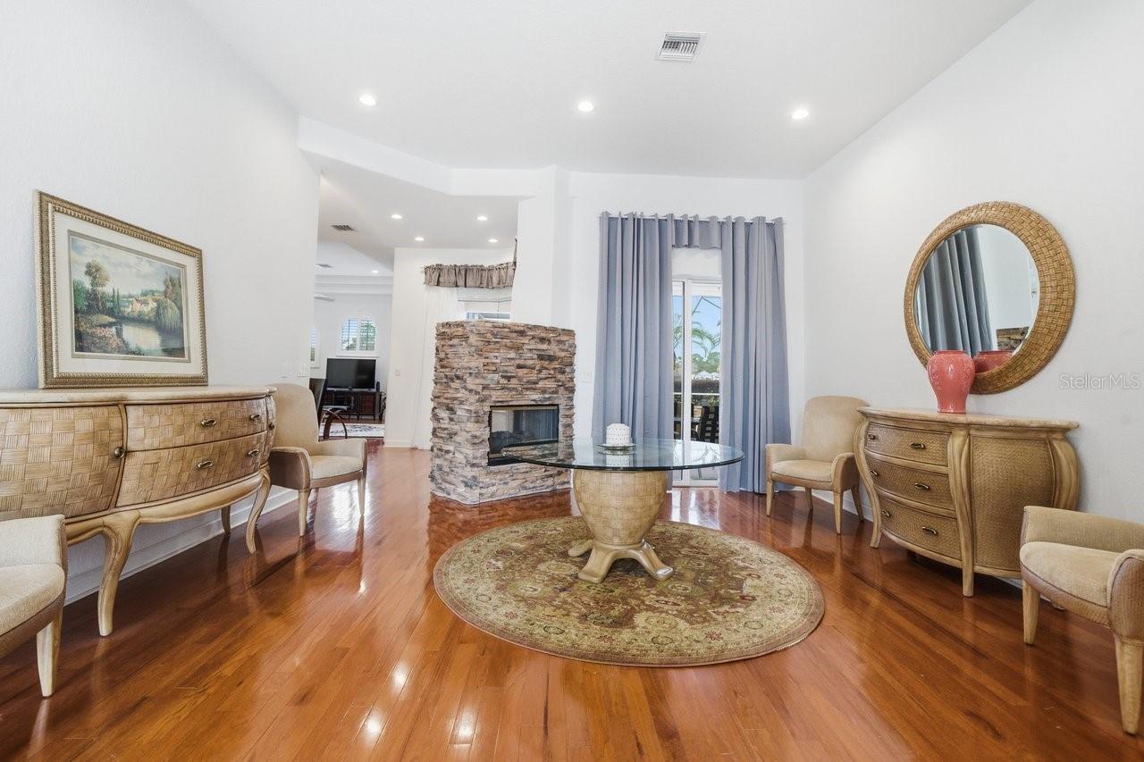 SILVERTHORN PH 2A LOT 15 - Residential