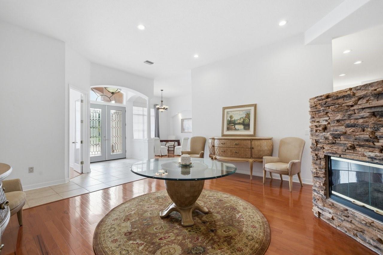 SILVERTHORN PH 2A LOT 15 - Residential